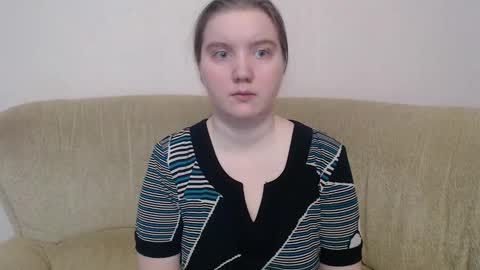 Josefin online show from March 1, 3:52 am