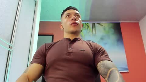 Jonathan online show from December 19, 3:41 pm