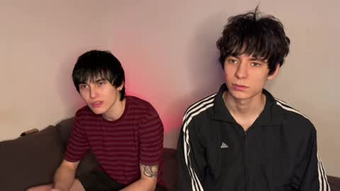 zik and kris online show from January 12, 11:21 pm