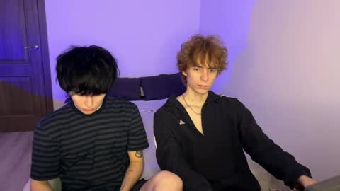 zik and kris online show from April 2, 12:30 am