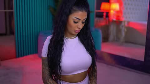 arabellaposh online show from November 29, 5:54 am