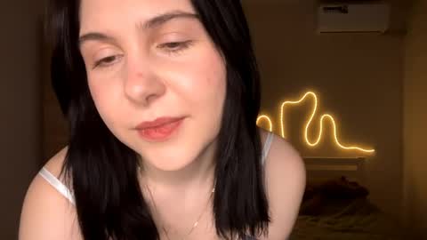 Emi online show from March 21, 4:54 pm