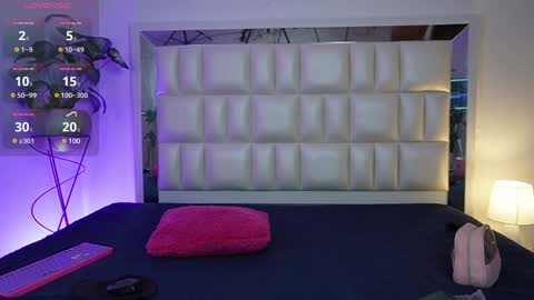   online show from December 11, 4:18 am