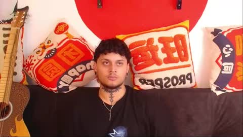 Snapshot of arcano__rh chatting on June 10, 2:34 am Loki online show from June 10, 2:34 am