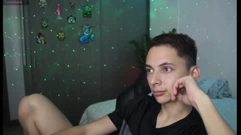 Snapshot of archi_love chatting on February 12, 1:30 am ARCHIBALDO online show from February 12, 1:30 am