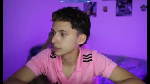 Snapshot of archi_love chatting on September 8, 10:09 pm ARCHIBALDO online show from September 8, 10:09 pm