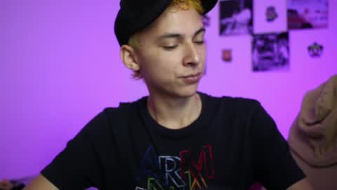 Snapshot of archi_love chatting on September 21, 2:29 pm ARCHIBALDO online show from September 21, 2:29 pm