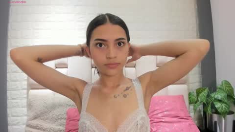    online show from December 21, 1:40 pm