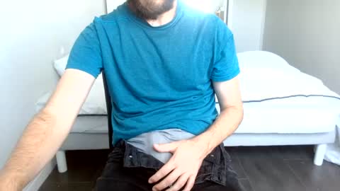 Snapshot of arekusan6 chatting on July 22, 5:16 pm Arek online show from July 22, 5:16 pm