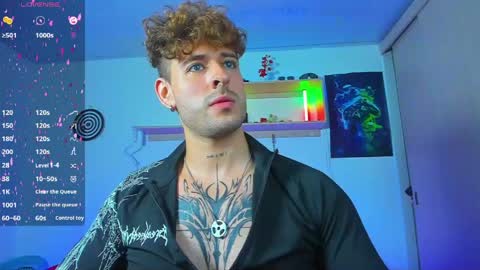 Snapshot of ares_blue chatting on May 28, 2:25 pm ares blue online show from May 28, 2:25 pm