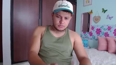Snapshot of ares_morphy chatting on March 6, 1:03 pm Ares online show from March 6, 1:03 pm