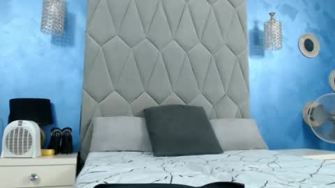 aretialisya online show from November 5, 6:24 am