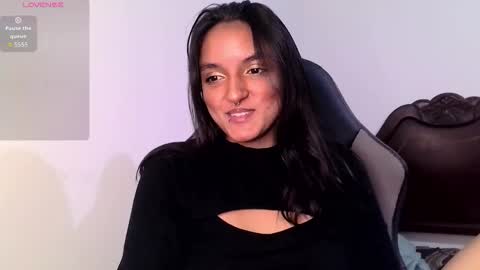 Bella online show from October 8, 7:22 pm