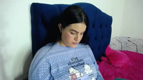 Snapshot of ari_coohachelaa chatting on October 12, 2:32 am ARIANNA online show from October 12, 2:32 am