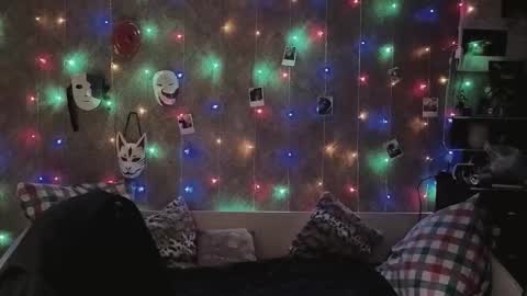 Ahri online show from January 13, 6:57 pm