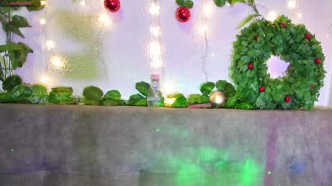 ari online show from December 14, 5:18 am