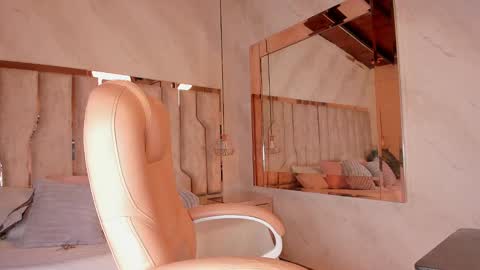 ARI  online show from September 27, 11:37 am