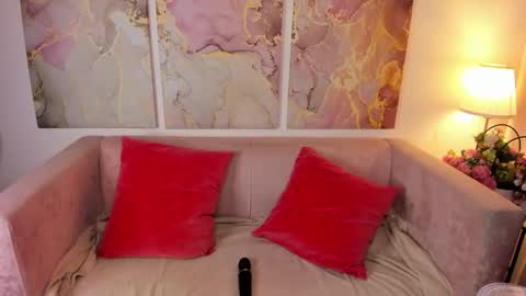 aria69stars online show from October 8, 3:31 pm