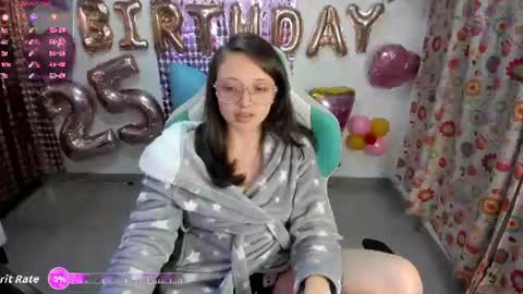 Linda online show from July 14, 2:49 am