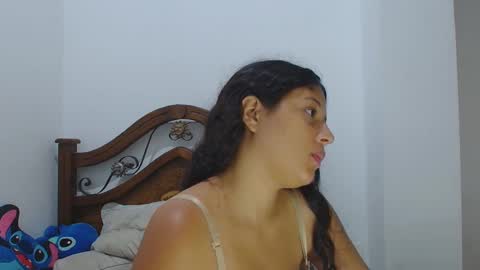 Snapshot of aria_arthur chatting on September 17, 8:54 pm aria_arthur online show from September 17, 8:54 pm