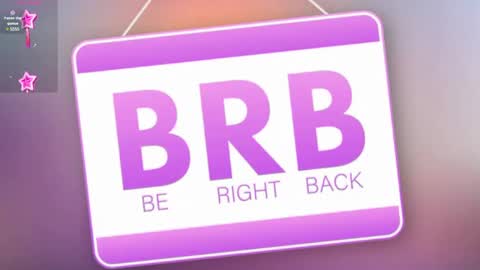 Snapshot of aria_brown_19 chatting on December 9, 7:29 pm    ARIA    online show from December 9, 7:29 pm