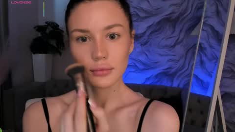 aria_mila online show from March 19, 3:10 am