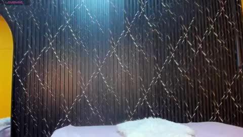 Aria Millers  online show from October 12, 12:48 pm