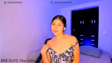 Snapshot of aria_monroee chatting on February 19, 6:26 pm Im Aria online show from February 19, 6:26 pm