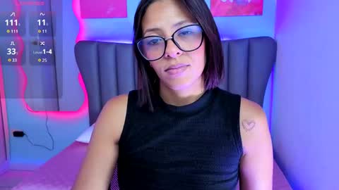Snapshot of aria_russo chatting on June 2, 3:14 pm Aria online show from June 2, 3:14 pm