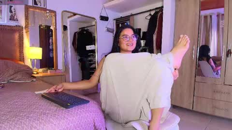 aria_sweet21 online show from March 3, 2:56 pm