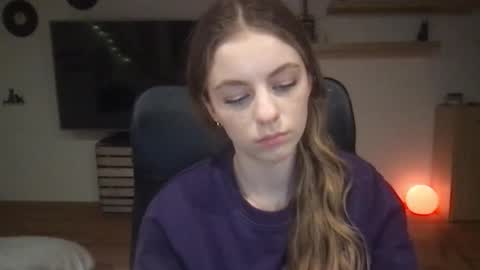 AriaCreazy online show from February 10, 9:25 pm