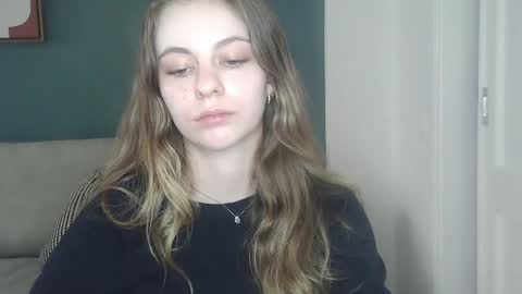 AriaCreazy online show from September 20, 3:13 pm