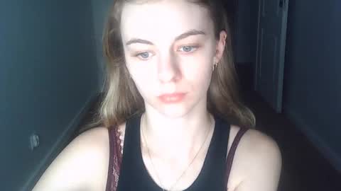 Snapshot of ariacreazy chatting on July 9, 8:35 pm AriaCreazy online show from July 9, 8:35 pm