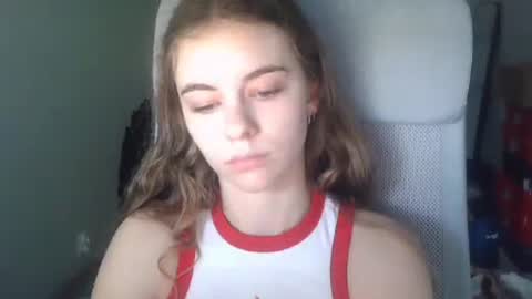 Snapshot of ariacreazy chatting on July 14, 10:21 am AriaCreazy online show from July 14, 10:21 am