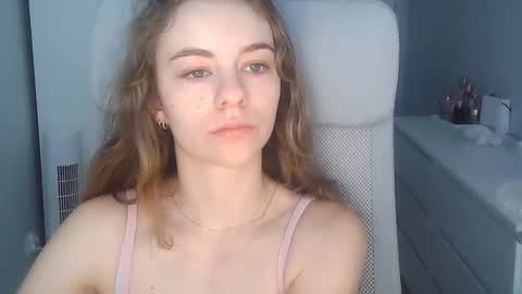Snapshot of ariacreazy chatting on July 30, 6:34 am AriaCreazy online show from July 30, 6:34 am