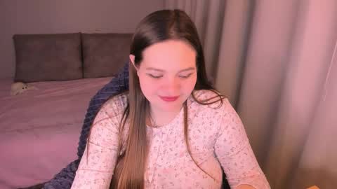 Snapshot of arialane_ chatting on October 23, 7:01 pm Aria online show from October 23, 7:01 pm