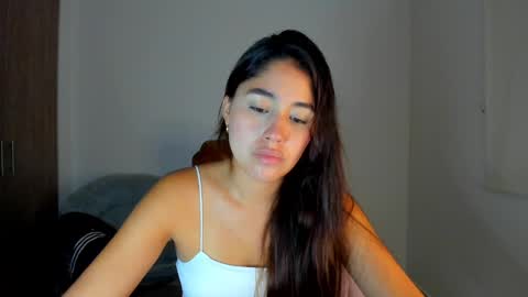 Aria Montgomery online show from March 6, 12:00 am