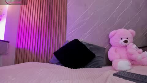 Ariana online show from November 20, 12:38 pm