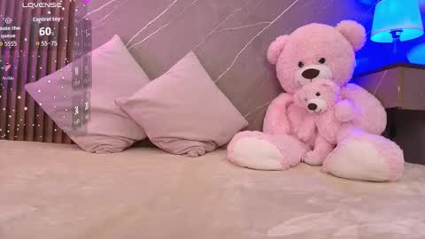 Ariana online show from February 3, 12:32 pm