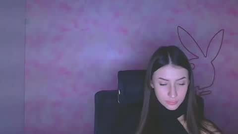 Snapshot of ariana_muur chatting on September 23, 5:21 am Ariana online show from September 23, 5:21 am