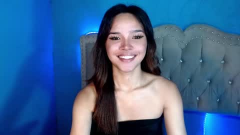 Snapshot of ariana_queen_hugecock69 chatting on May 7, 5:40 pm Arian online show from May 7, 5:40 pm