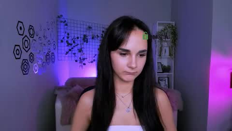 Snapshot of ariana_ross7 chatting on October 15, 7:36 pm ariana_ross7 online show from October 15, 7:36 pm