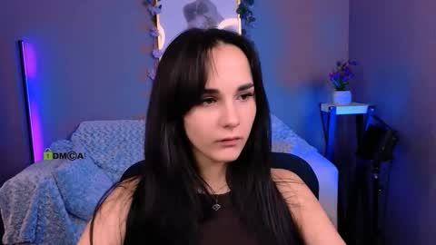 Snapshot of ariana_ross7 chatting on October 18, 7:03 pm ariana_ross7 online show from October 18, 7:03 pm