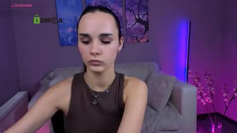 ariana_ross7 online show from November 4, 8:08 pm