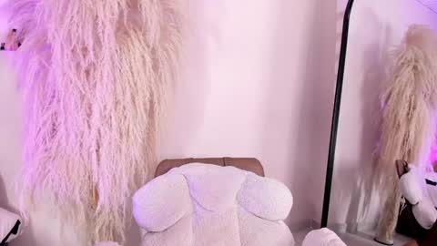 Ariana  online show from January 13, 12:45 pm