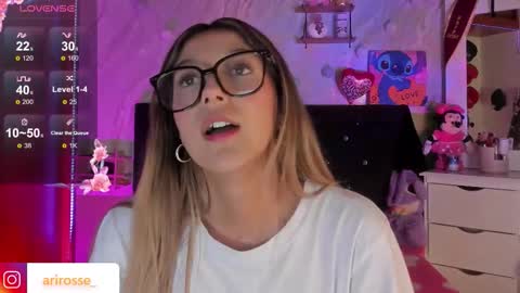 Ariana  online show from March 12, 2:50 am