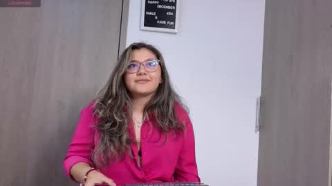 Ariana online show from December 13, 9:42 pm