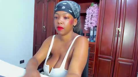 Andrea online show from October 15, 7:58 pm