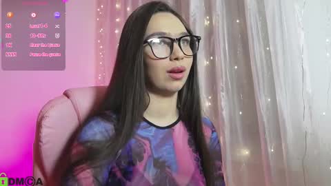 Snapshot of arianahot777 chatting on February 2, 8:41 pm arianahot777 online show from February 2, 8:41 pm