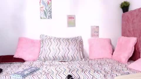 Ariana online show from February 16, 9:44 pm